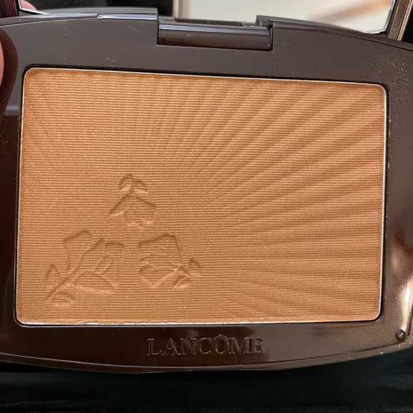 Lancôme Beauty Bundle with Parisian Makeup bag - Picture 3 of 13